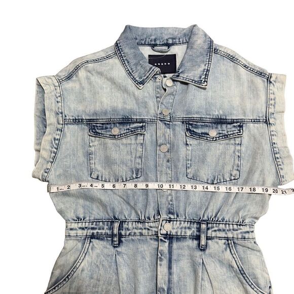 Blank NYC Light Wash Denim Short Sleeve Romper LARGE NWT - Picture 8 of 16